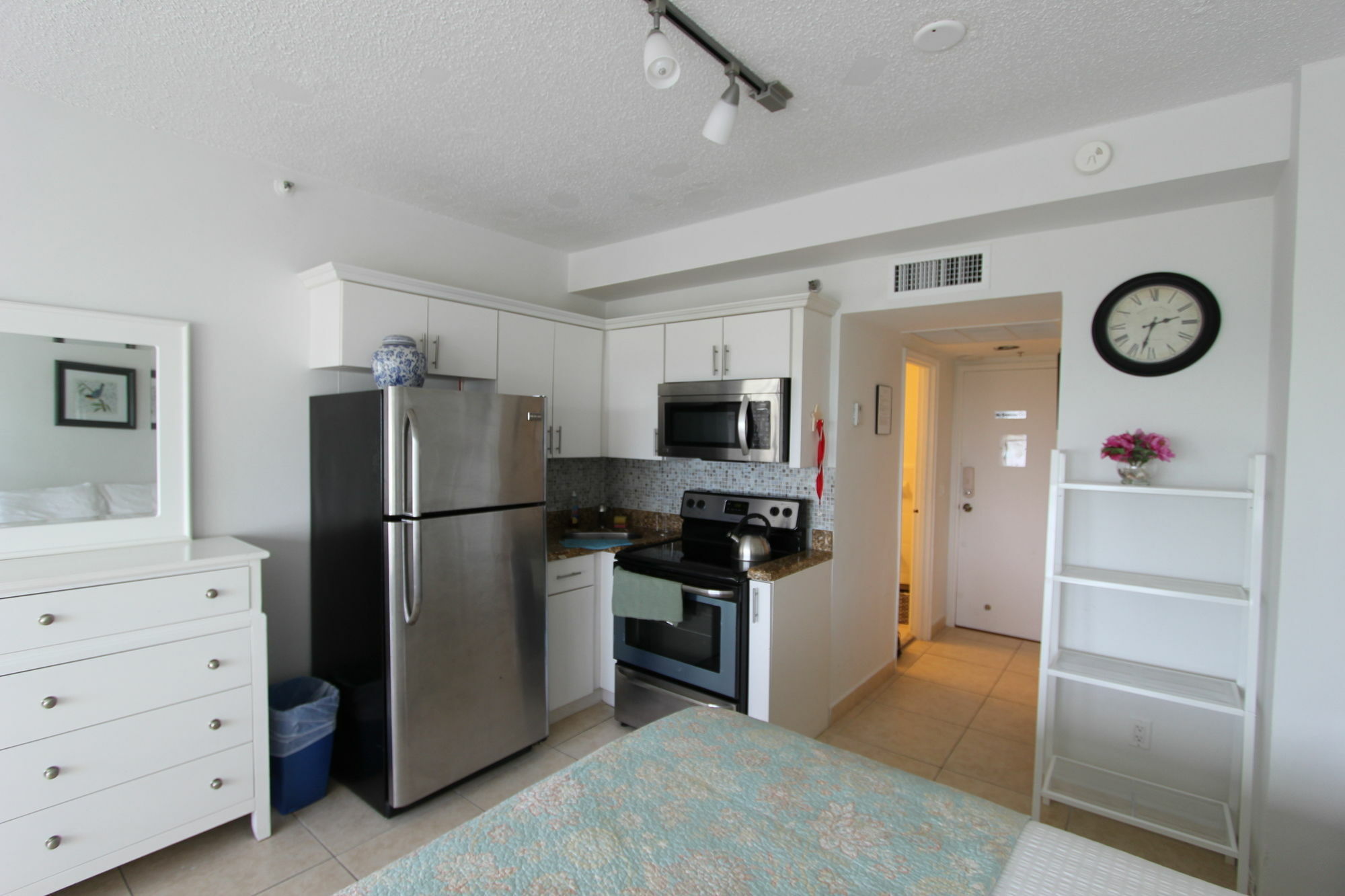 Private Apartments At The Casablanca Miami Beach Exterior photo