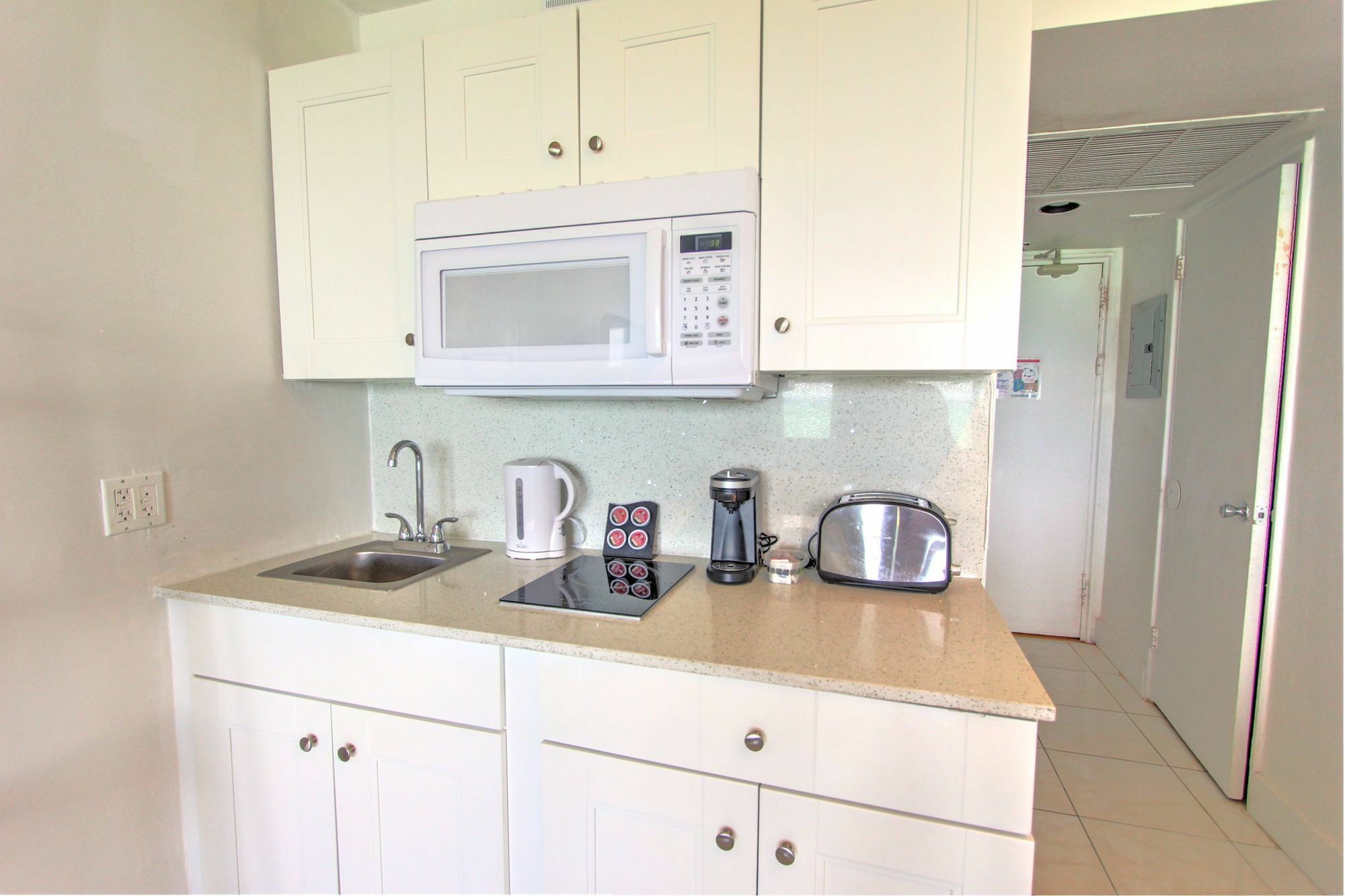 Private Apartments At The Casablanca Miami Beach Exterior photo