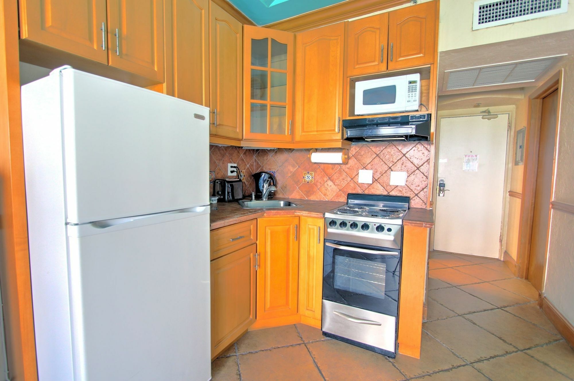 Private Apartments At The Casablanca Miami Beach Exterior photo