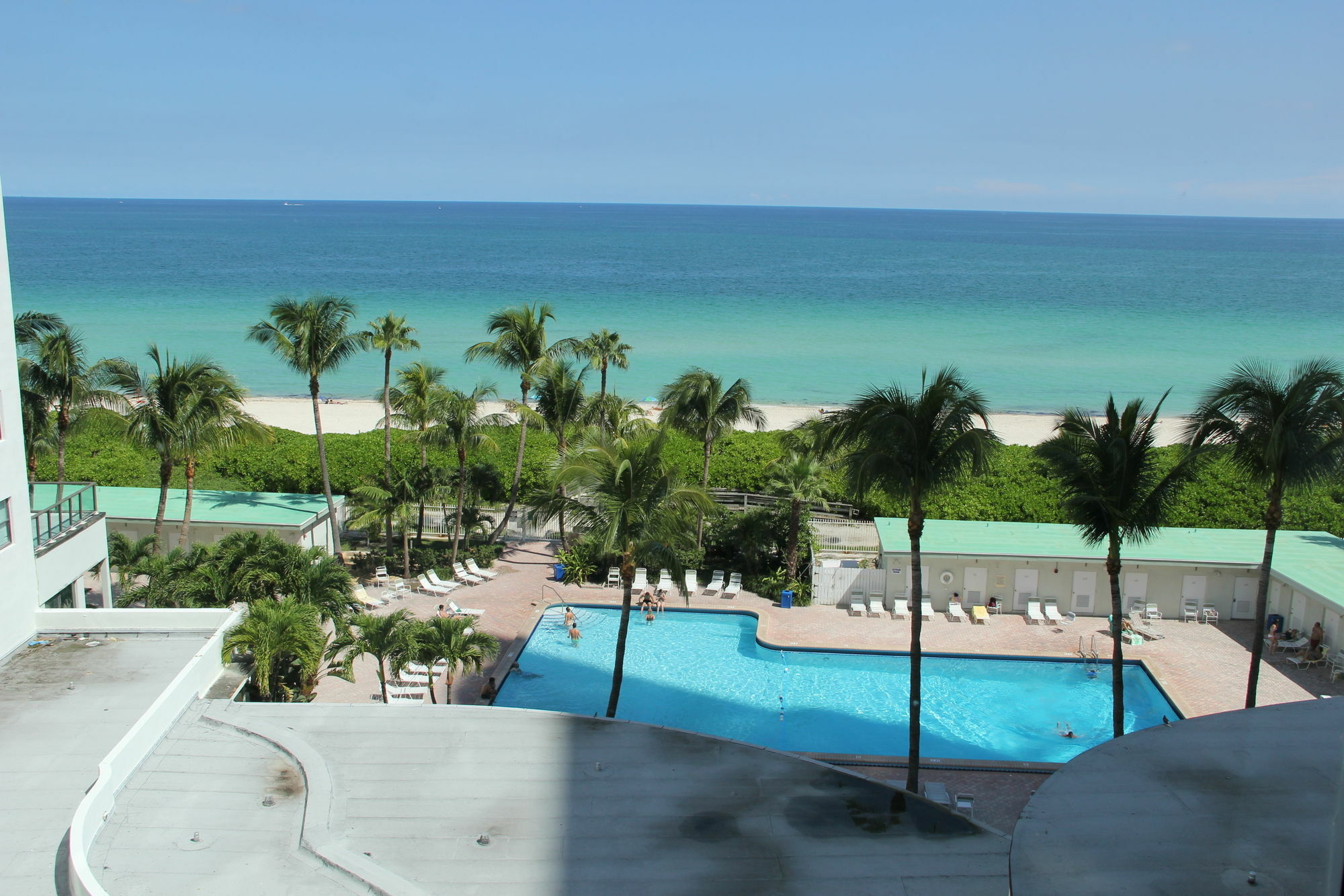 Private Apartments At The Casablanca Miami Beach Exterior photo