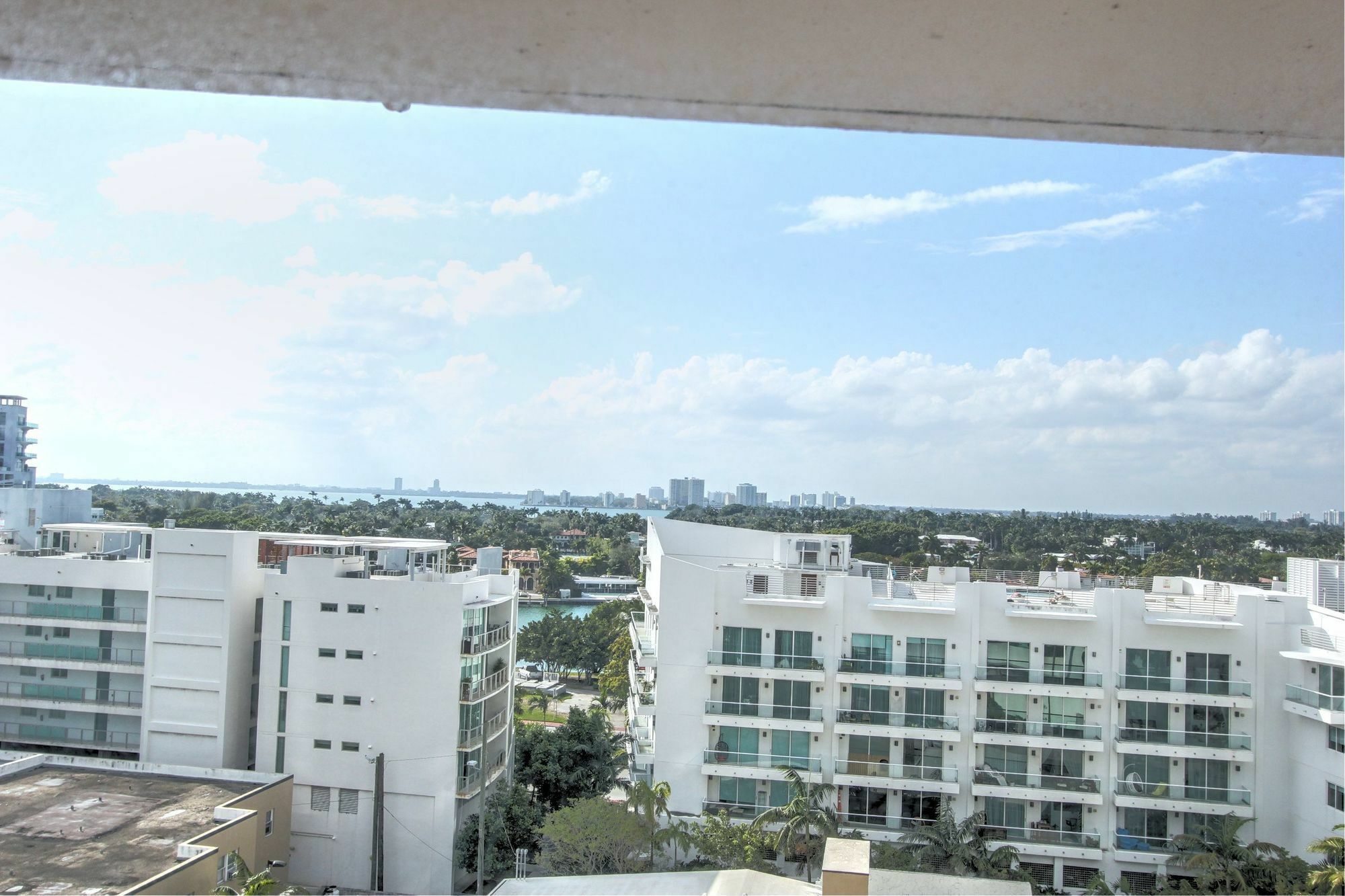 Private Apartments At The Casablanca Miami Beach Exterior photo