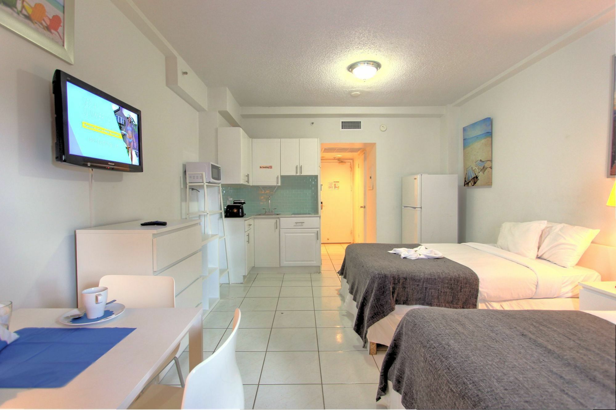 Private Apartments At The Casablanca Miami Beach Exterior photo